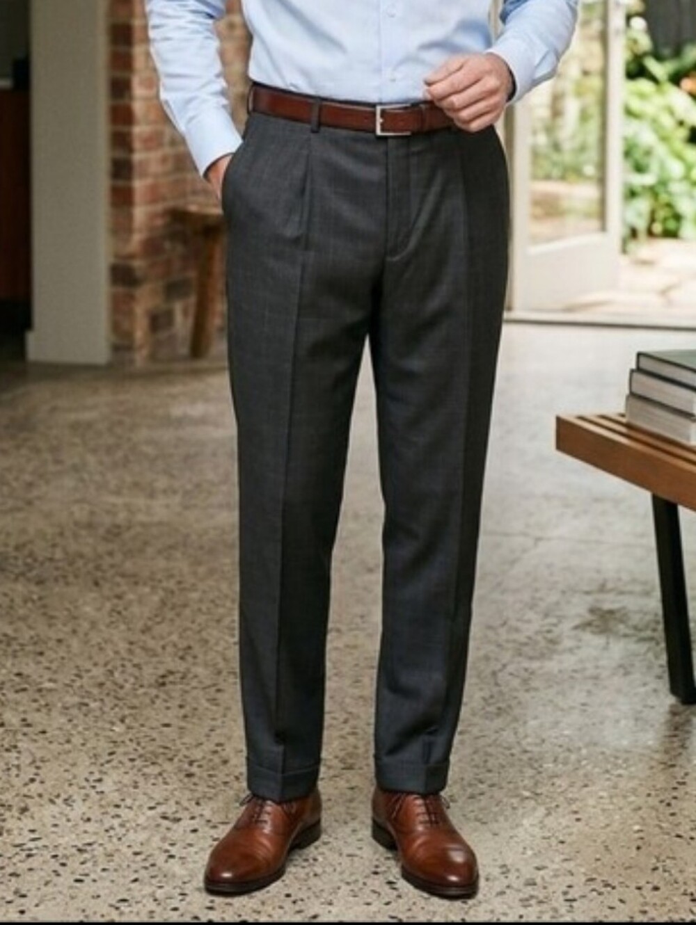 Louis Raphael Rosso Men's Pleated Dress Pants Charcoal Gray Textured Cuffed